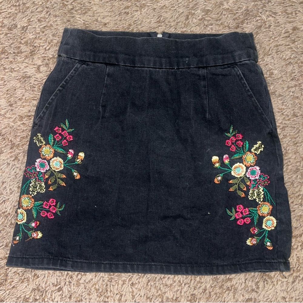 Topshop Black Denim Floral Embroidered Mini Skirt